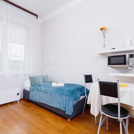 Przytulne Studio Krowoderska Krakow By Noclegi Renters Ngoại thất bức ảnh